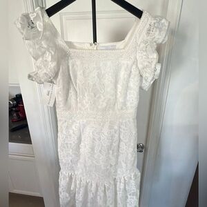 Gray Collective White Floral Lace Gown size M NWT